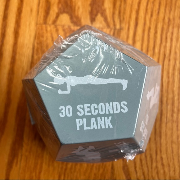 Fitness Bundle Dual Ab Wheel, Upper Body Stretch Cord, Excercise Dice - Picture 8 of 8